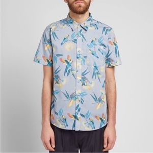 Men’s Patagonia button down shirt